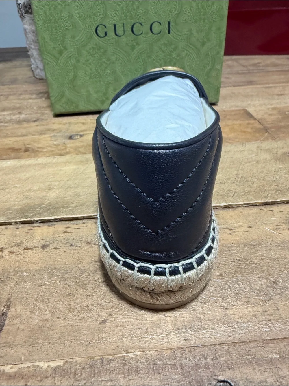 Gucci elegant quilted